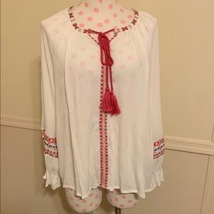 Charlie Paige Embroidered Pheasant Women's Top Size Large NEW All Seasons White